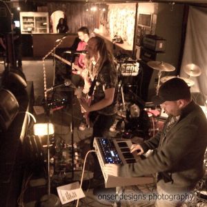 Proof-MIDI Ghetto Tour-Band01-2010-05-10-19-10-58